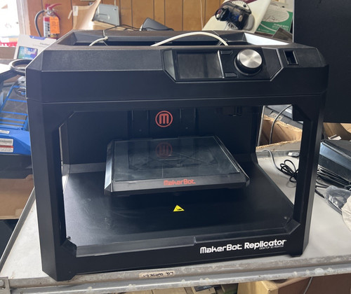 Makerbot replicator desk top - replicator,