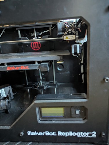 Used makerbot replicator - replicator,